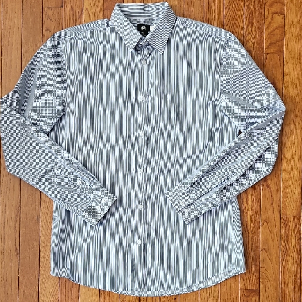 H&M Men's Gray Pinstripe Shirt